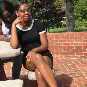 Meet your Posher, Aja